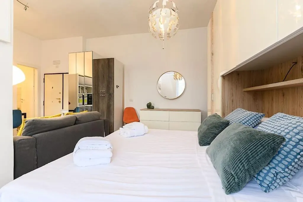 Casa Vacanze Marrucini Rom Italien