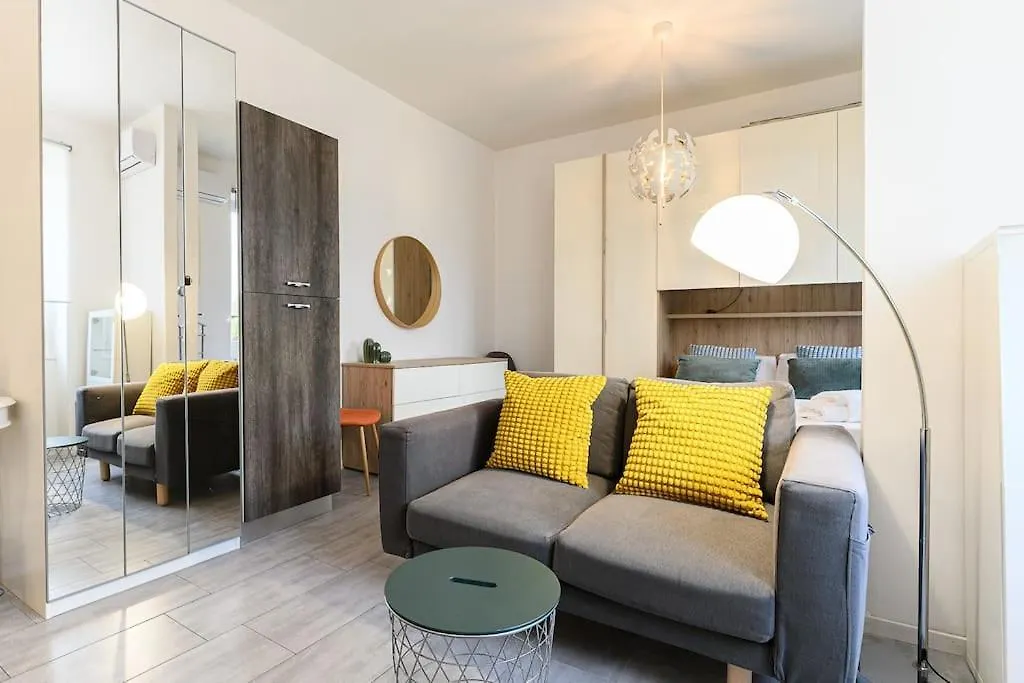 Apartment Casa Vacanze Marrucini Rom